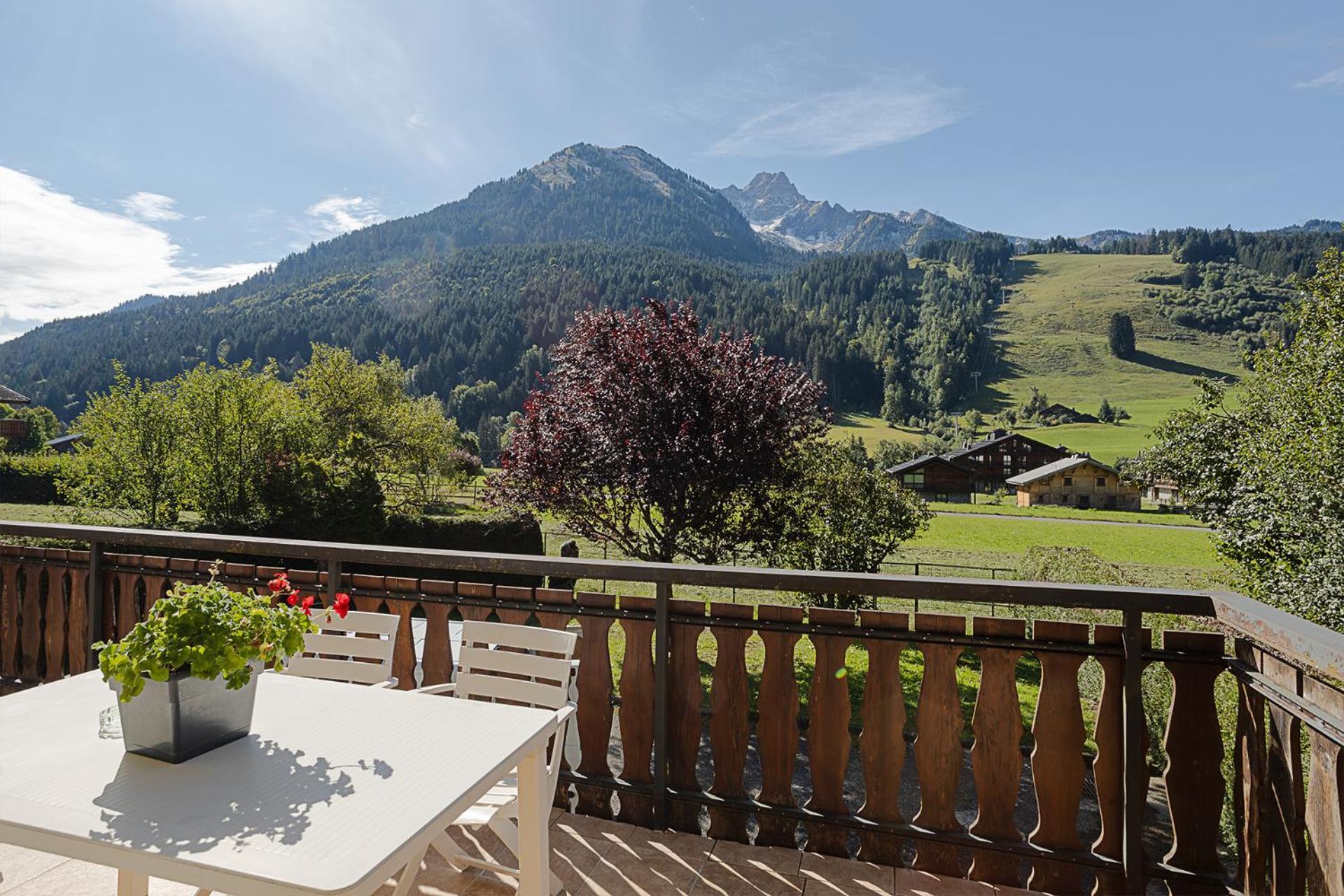 Chalet Les 4 Saisons - Ski, Parking Et Jardin ลาชาเปล-ดาบงด็องซ์ ภายนอก รูปภาพ