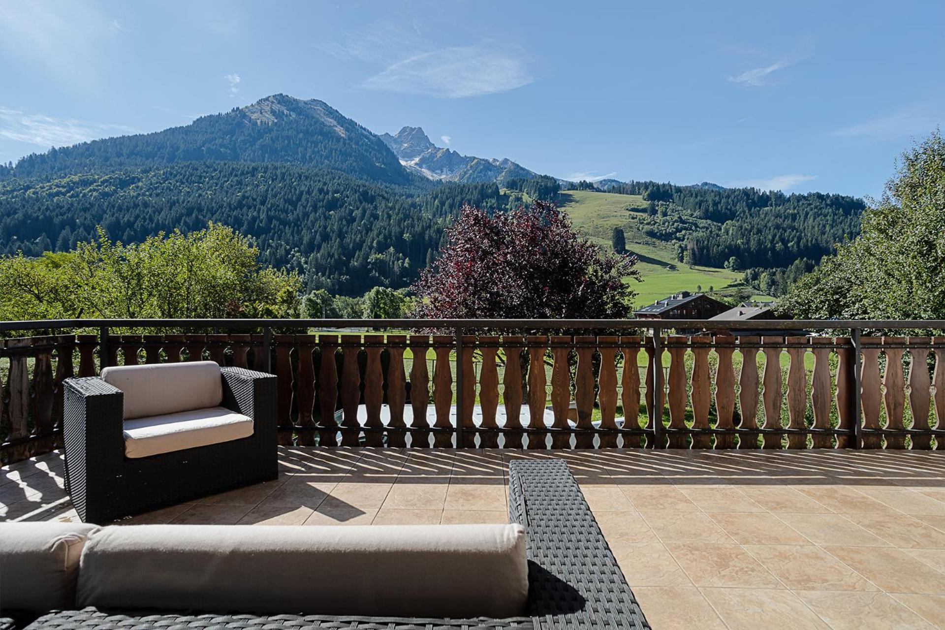 Chalet Les 4 Saisons - Ski, Parking Et Jardin ลาชาเปล-ดาบงด็องซ์ ภายนอก รูปภาพ
